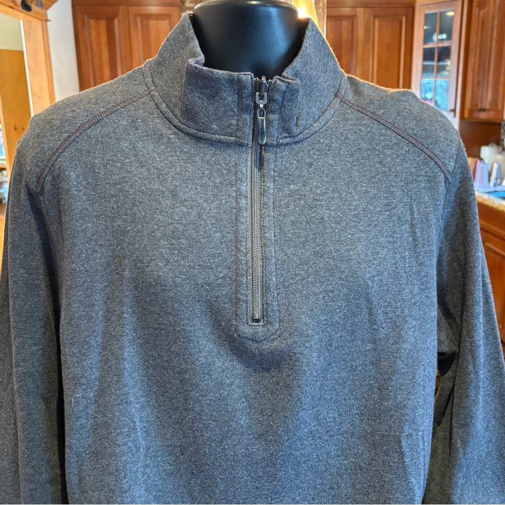 Tommy Bahama‎ men’s heather grey/purple reversible quarter zip pullover w/ logos